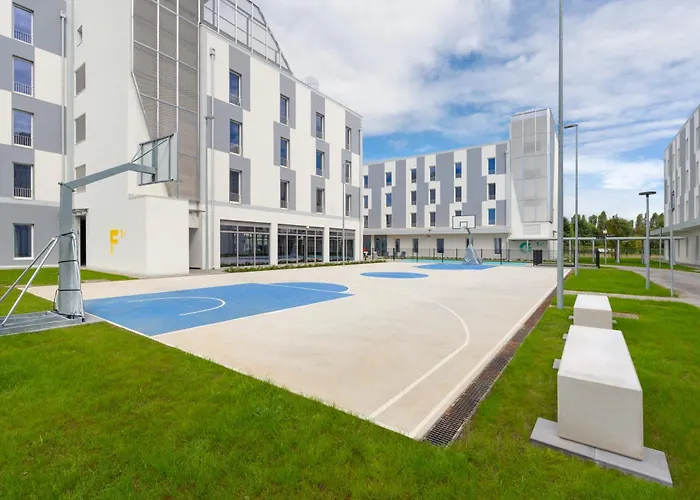 Albergue Cx Milan Nom